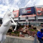 Broncos hold moment of silence on TNF