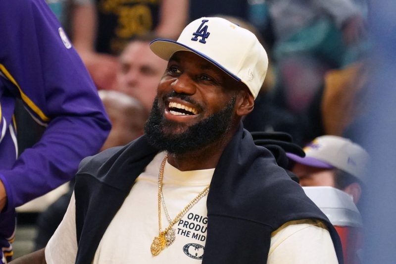 LeBron James practices with Lakers. How it went and what comes next