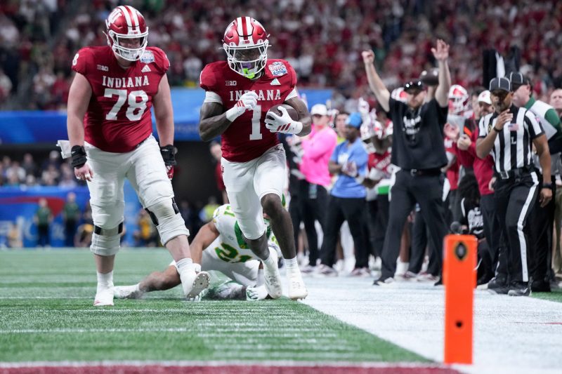 Indiana leaves no doubt with Peach Bowl rout of Oregon to reach title game